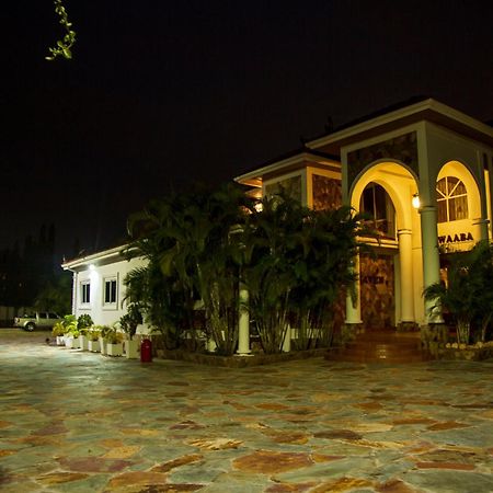 The Haven Boutique Hotel Кумаси Екстериор снимка