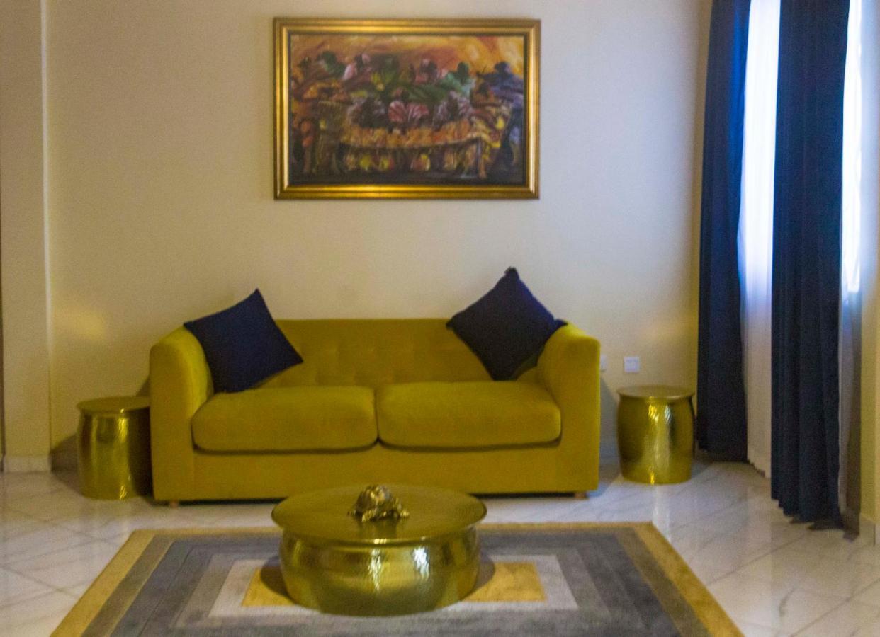 The Haven Boutique Hotel Кумаси Екстериор снимка